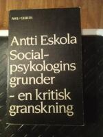 Socialpsykologins grunder : en kritisk granskning