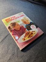 Mat f&ouml;r stora och sm&aring; : 140 recept att laga och &auml;ta tillsammans med familjen