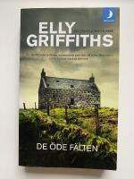 De &ouml;de f&auml;lten