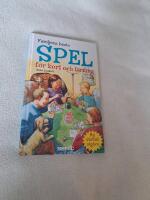 Familjens b&auml;sta spel f&ouml;r kort och t&auml;rning