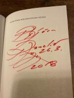 David Puma och drottning Silvia, med f&ouml;rf autograf)