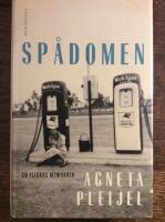 Sp&aring;domen : en flickas memoarer