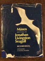 M&aring;sen : ber&auml;ttelsen om Jonathan Livingston Seagull