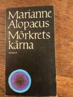 M&ouml;rkrets k&auml;rna : [roman]