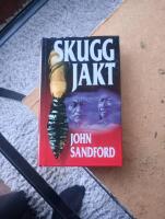 Skuggjakt : [thriller]