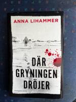 D&auml;r gryningen dr&ouml;jer