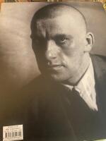 Face to face : the art of portrait photography