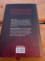 Helvetets hotell : f&auml;ngelsedagbok inifr&aring;n Kality