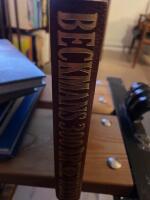 Beckmans 300 &aring;r varia 