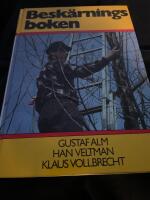 Alm, G/Besk&auml;rningsboken