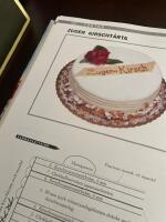 T&aring;rtor, bakelser & desserter