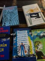 PAKET 5 b&ouml;cker bla K&auml;rlek rostar inte : [roman]