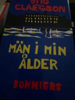 PAKET 5 b&ouml;cker bla K&auml;rlek rostar inte : [roman]