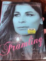 Fr&auml;mling : en bok om Carola