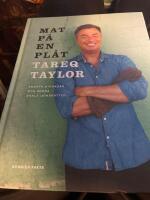 Mat p&aring; en pl&aring;t : smarta middagar och andra enkla ugnsr&auml;tter