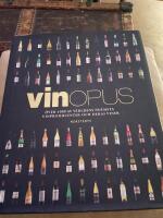 VinOpus : &ouml;ver 4000 av v&auml;rldens fr&auml;msta vinproducenter och deras viner