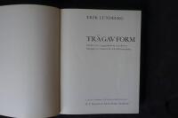 Tr&auml; gav form.  Studier &ouml;ver byggnadskonst vars former framg&aring;tt ur tr&auml;material och tr&auml;konstruktion.