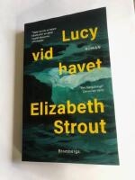 Lucy vid havet