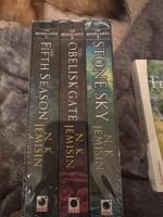 Broken Earth Trilogy: Box set edition