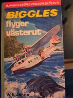 Biggles flyger v&auml;sterut
