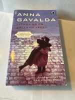 Lyckan &auml;r en s&auml;llsam f&aring;gel