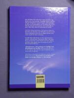 Naturfenomen : fr&aring;n grodregn och m&auml;rkliga moln till solstormar och norrsken