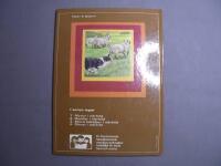 Hundar i n&auml;rbild