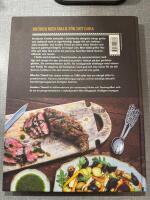 Grilla med br&ouml;derna Timell