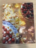 Sagolikt gott : t&aring;rtor, bakelser och desserter