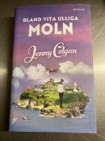 Bland vita ulliga moln