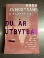 Du &auml;r utbytbar : en sann historia om livet som barnstj&auml;rna och att aldrig passa in