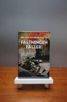 F&auml;stningen faller! - R&ouml;d storm &ouml;ver K&ouml;nigsberg 1945