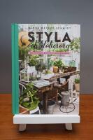 Styla och dekorera med kransar, buketter och arrangemang