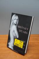 The woman in me (svensk utg&aring;va)