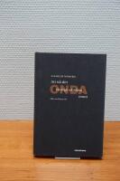 Att st&aring; det onda emot : om kriget och friheten