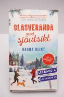 Glasveranda med sj&ouml;utsikt