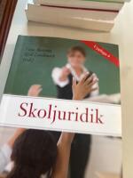 Skoljuridik