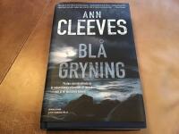 Bl&aring; gryning