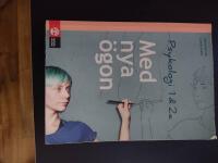 Med nya &ouml;gon - Psykologi 1 & 2a f&ouml;r gymnasiet