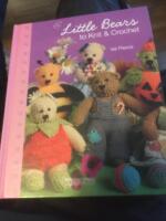 Little bears to knit & chrochet 