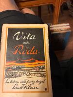 Vita och r&ouml;da en bok om sista finska kriget