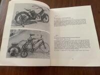 Veteran, vintage and classic cars motorcyckeltrafiken and other vehicles