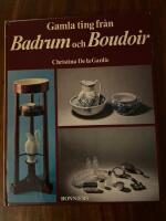 Gamla ting fr&aring;n badrum och boudoir