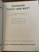 SCHRANK, TISCH UND BETT