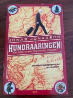 Hundra&aring;ringen som klev ut genom f&ouml;nstret och f&ouml;rsvann