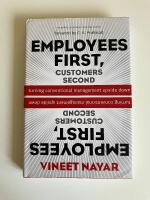 "Employees first, customers second : turning conventional management upside down" [Elektronisk resurs]