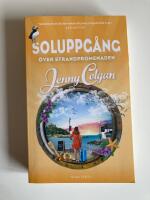 Soluppg&aring;ng &ouml;ver strandpromenaden