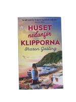 Huset nedanf&ouml;r klipporna