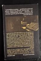 Det bombade &ouml;gat : roman