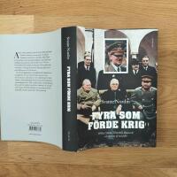 Fyra som f&ouml;rde krig : Hitler, Stalin, Churchill, Roosevelt och id&eacute;erna de stred f&ouml;r
